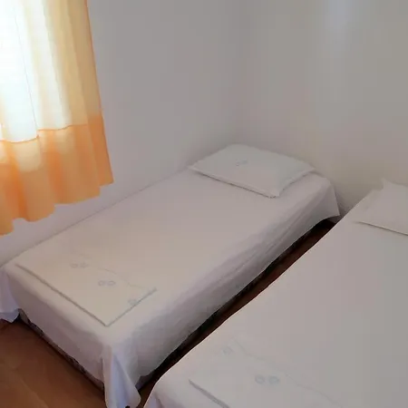 Mirca 10197c Apartamento Lovište